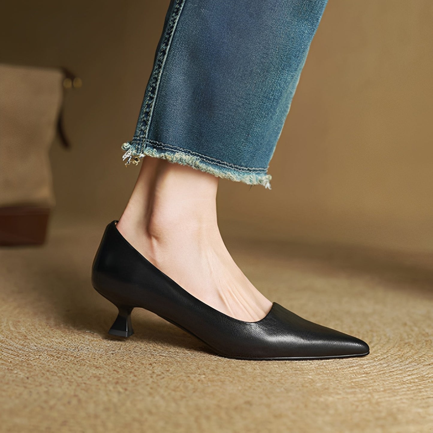 Rhea - Elegante læderpumps med spids tå til damer