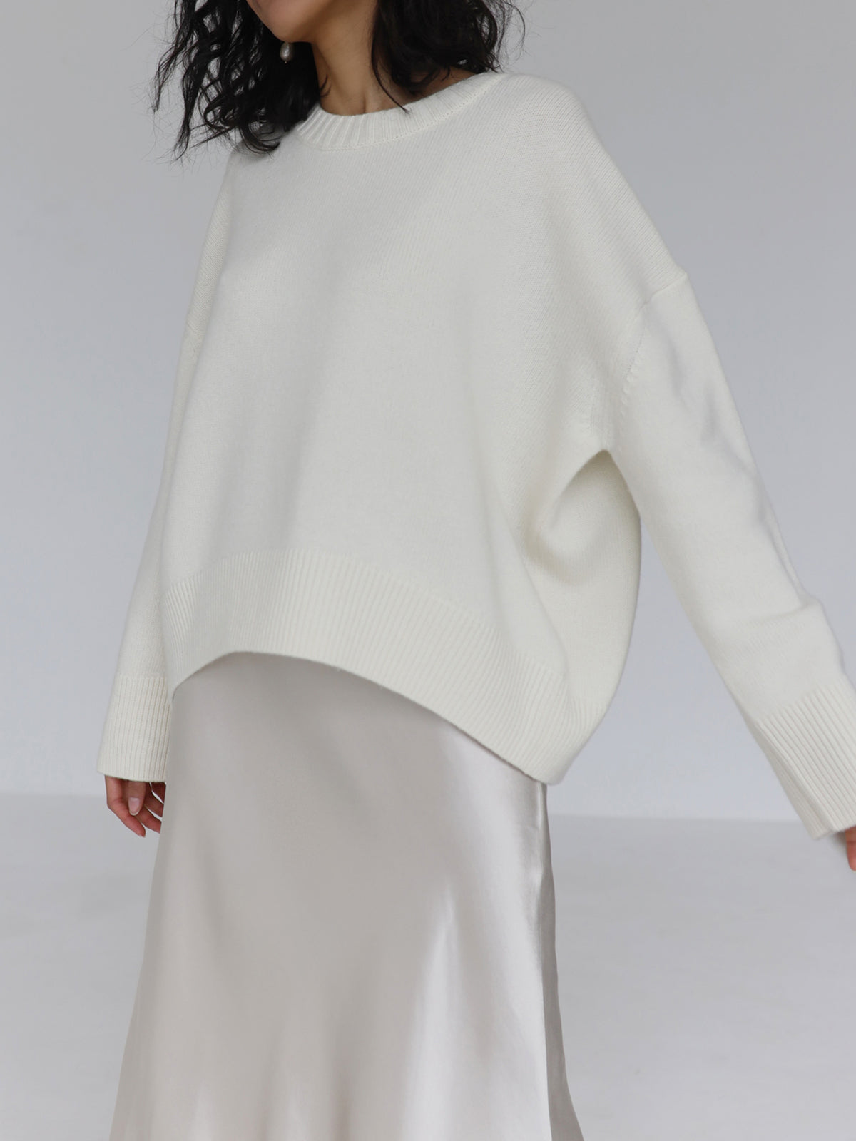 Amara – Oversized Pullover „Zuckerwatte“