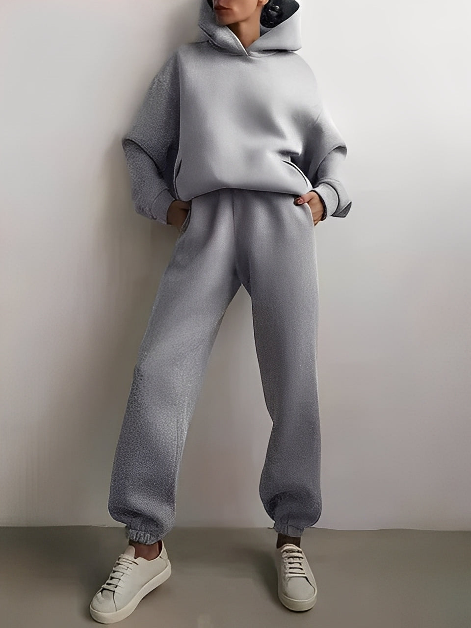 Adelia – Einfarvet Hoodie-Sæt