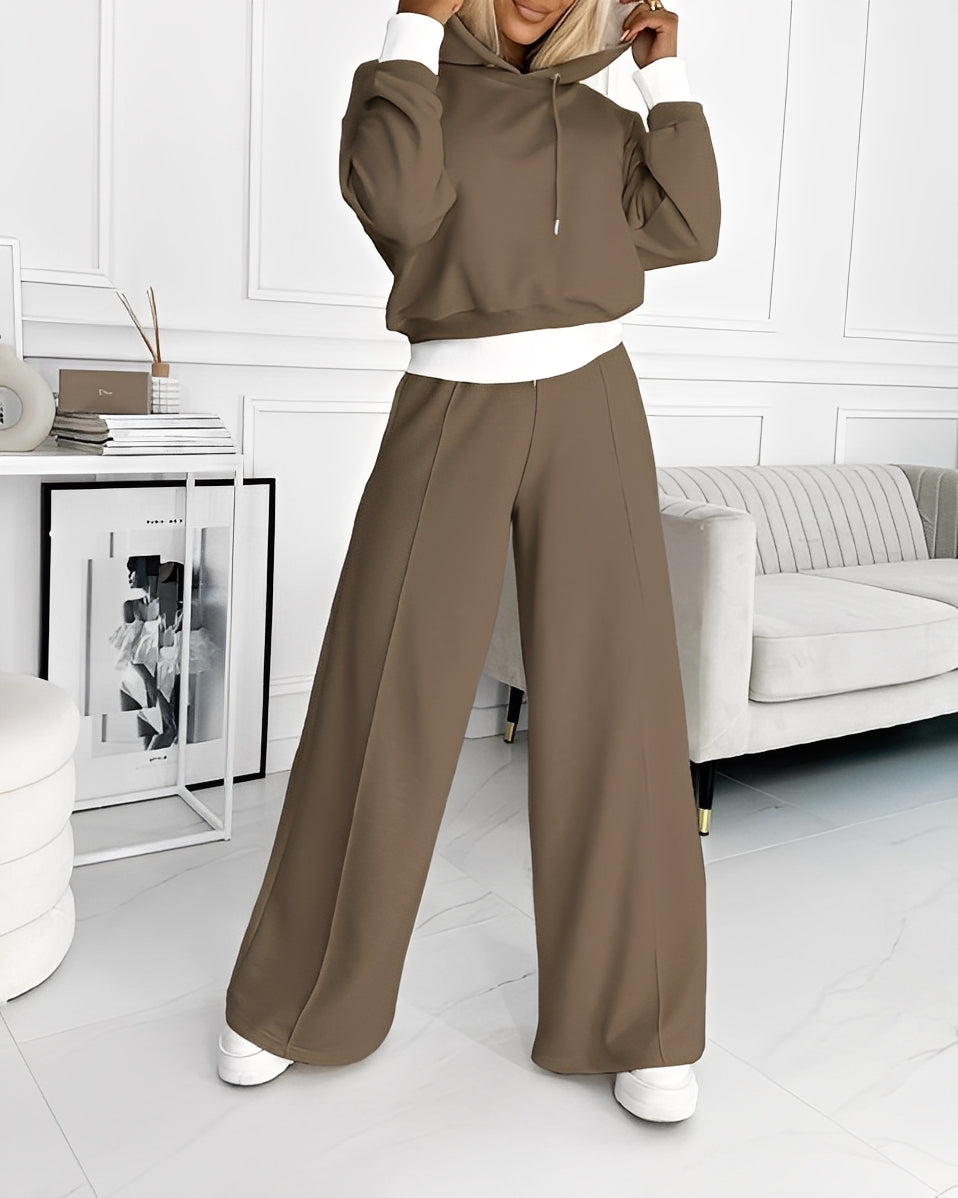 Paulina - Stilfuldt træningsdragt-sæt med hætte til damer