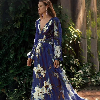 Karine - Lang elegant kjole med V-hals til kvinder