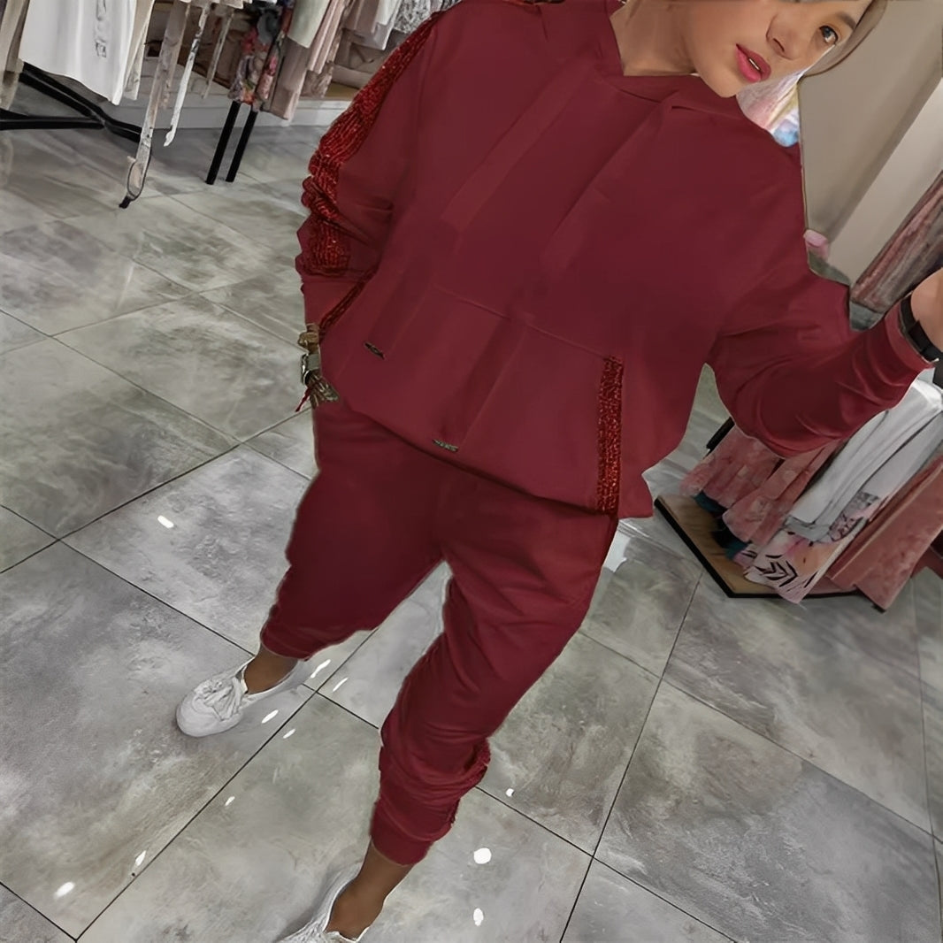 Tiffany - Stilfuldt sæt af hættetrøje og bukser til damer