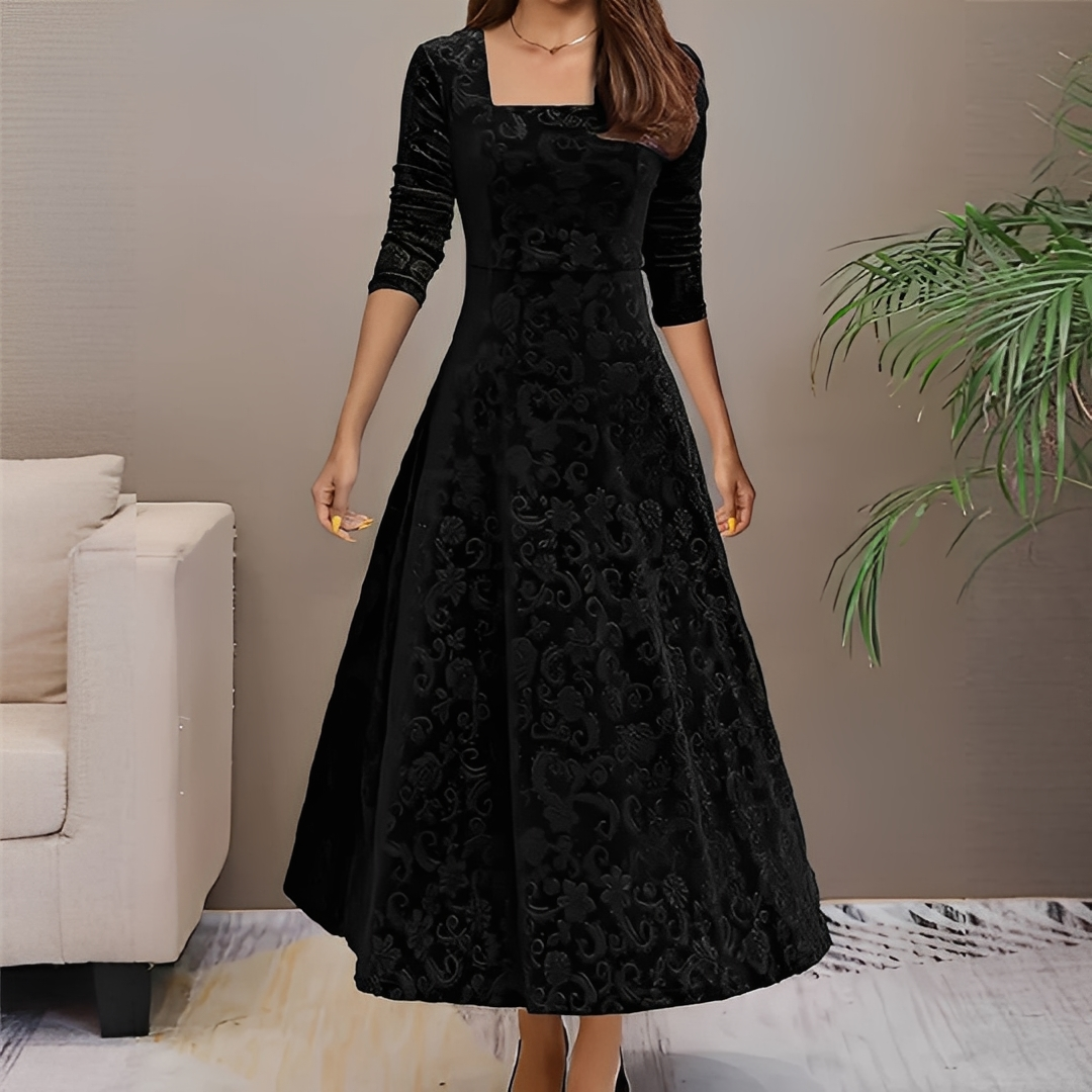 Malvina - Elegant kjole med firkantet halsudskæring til kvinder