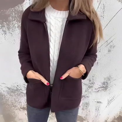 Abby - Elegant, varm frakke med lommer til damer