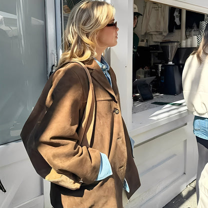 Laura - Klassisk læderjakke med reverskrave til damer