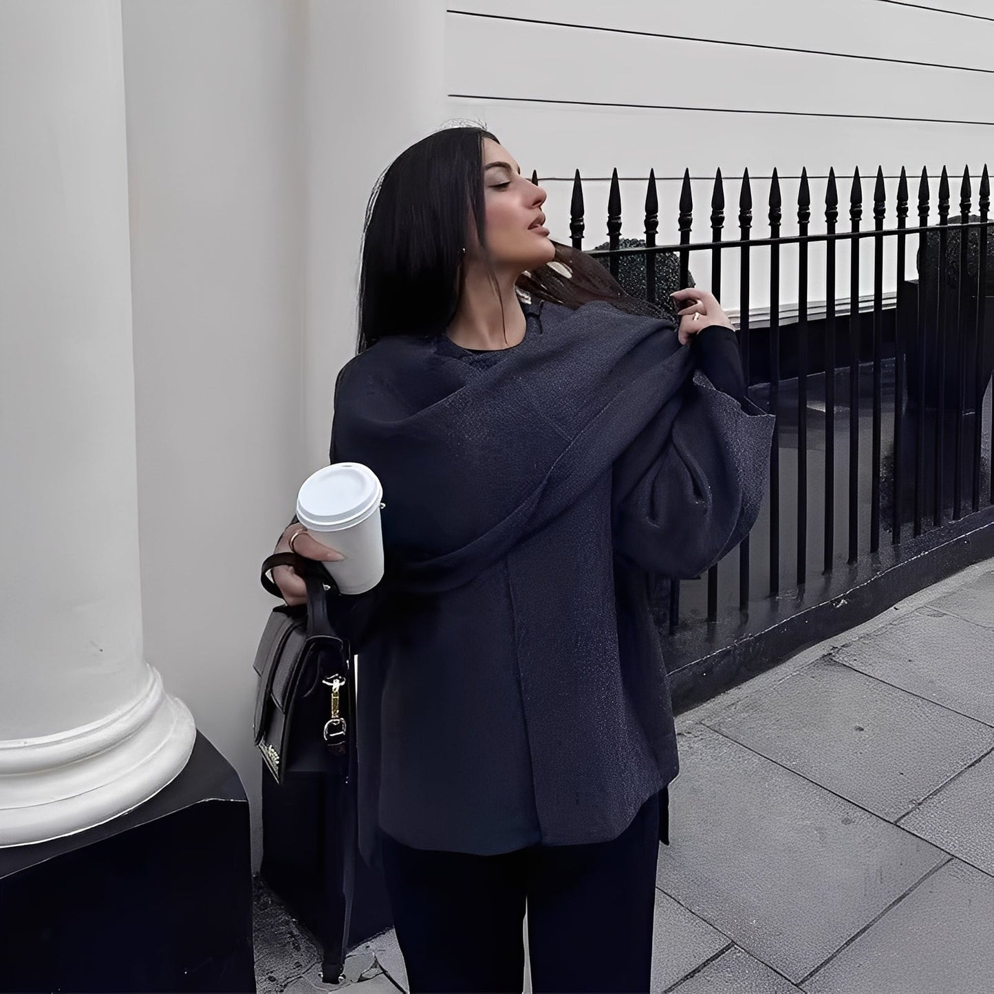 Shelley - Elegant strikket frakke til damer