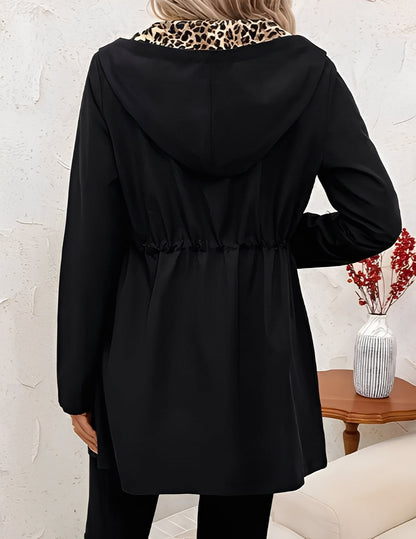 Jennelle - Stilfuld vendbar jakke med hætte til damer