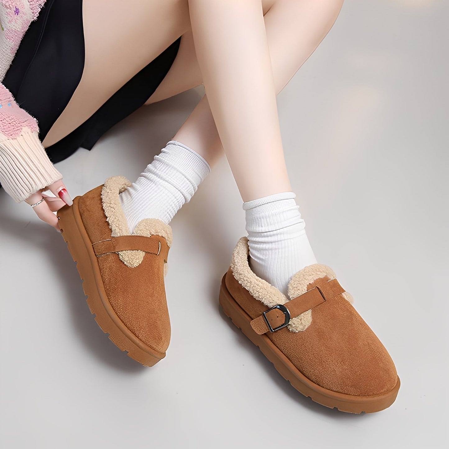 Jenee - Varme støvletter med skridsikker sål til damer