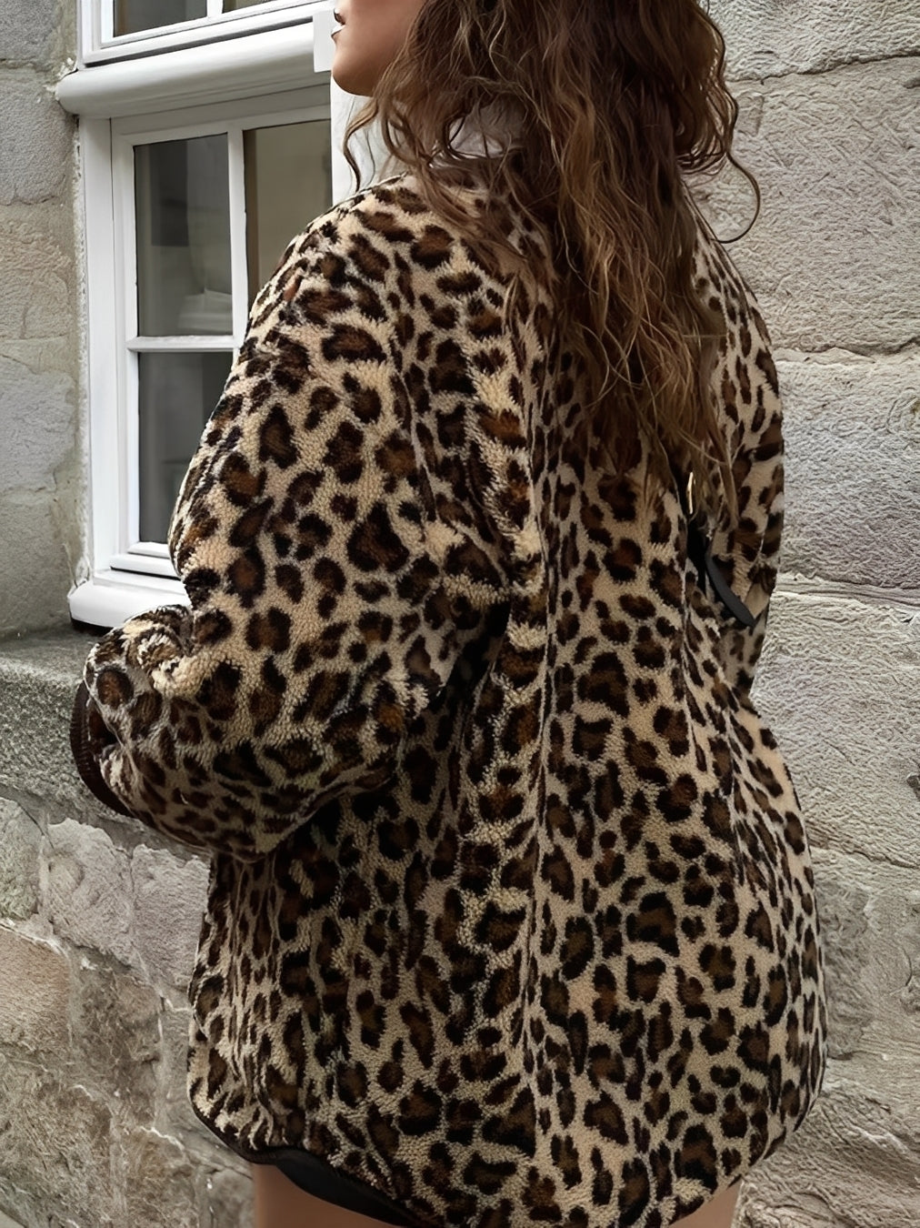 Emelia - Stilfuld, overstor, varm jakke til damer