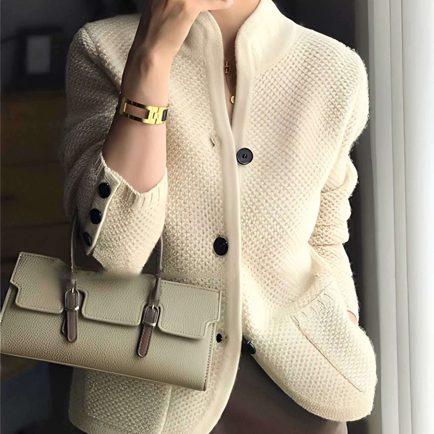 Arlette - Cardigan med knapstolpe til kvinder