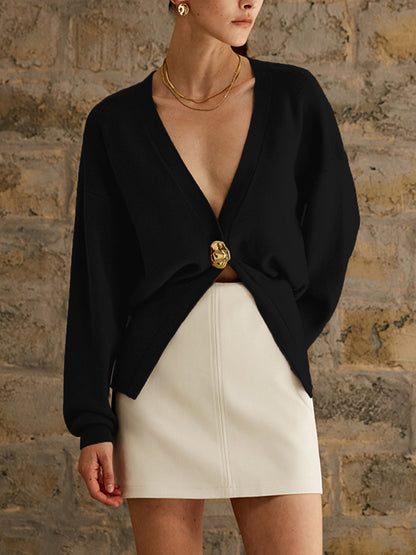 Clarissa – Strikjakke med Guldknapper