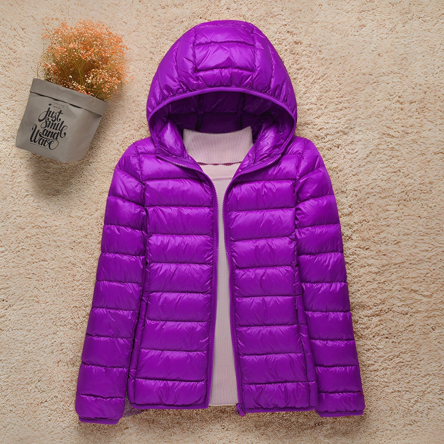 Abbie - Vatteret jakke med hætte til kvinder