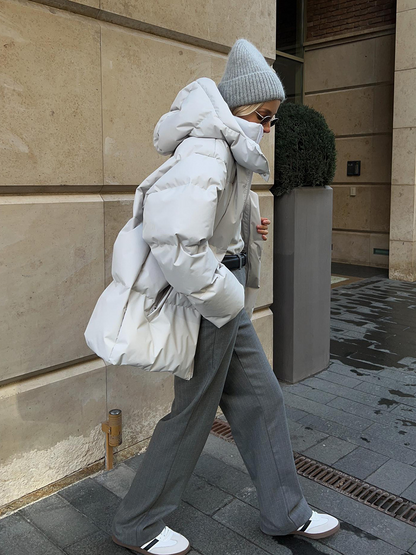 Romanova – Daunenjakke med Hætte