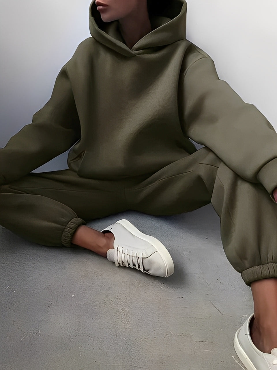 Adelia – Einfarvet Hoodie-Sæt